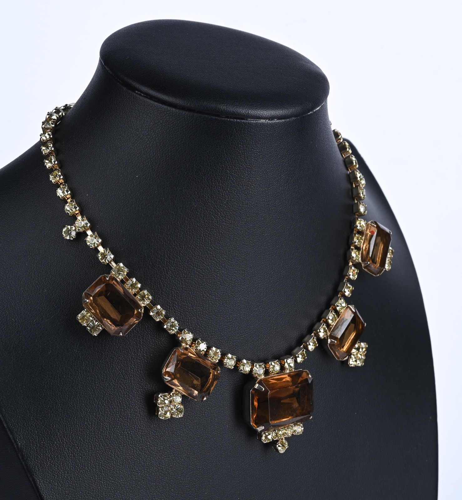 Vintage Amber Glass Rhinestone Festoon Choker Necklace Gold Tone 14″