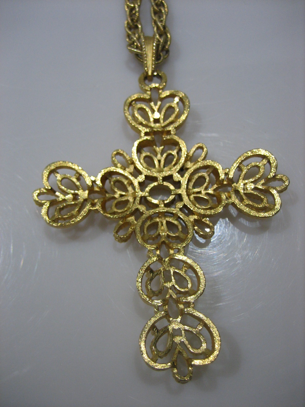 Crown Trifari Vintage Large Ornate Gold Tone Filigree Religious Cross Necklace