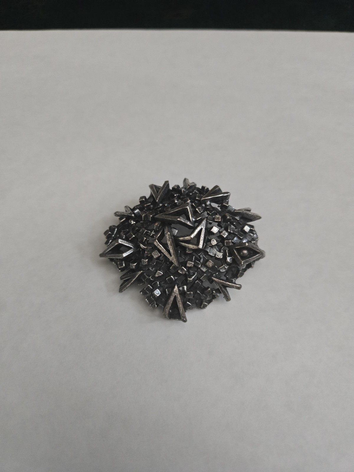 Collectible Robert Zentall Gun Metal Tone Brooch Pin Signed Modernist Brutalist