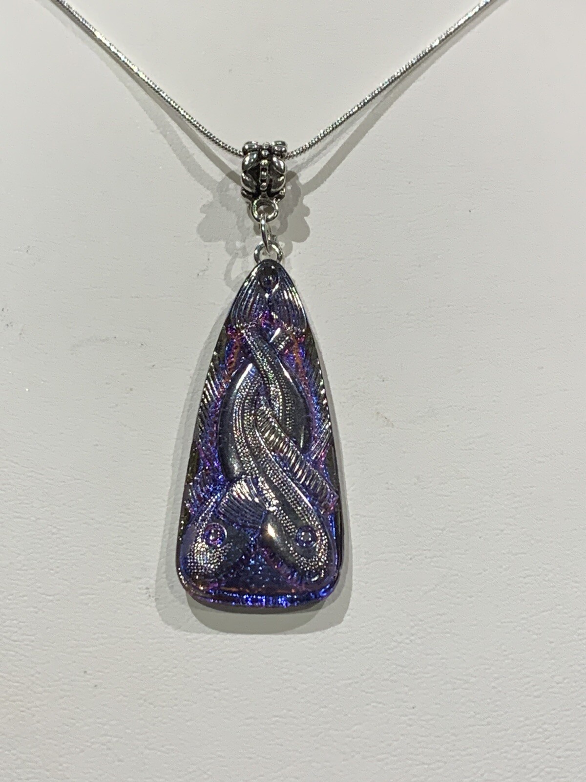 RARE-ANTIQUE EGYPT REVIVAL VIOLET/BLUE FLASH CZECH GLASS SERPENT NECKLACE.s-NEW