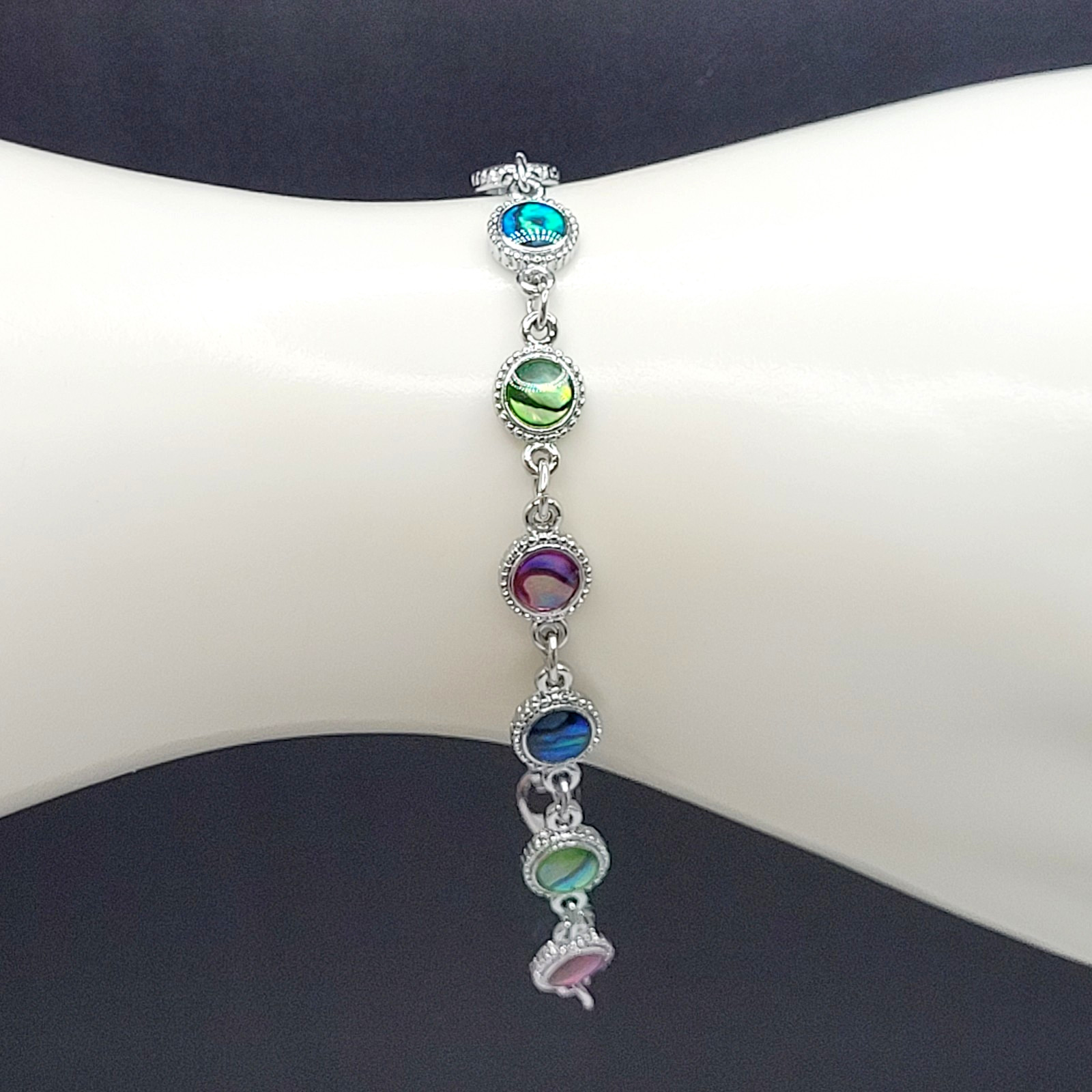 Signed SJ Colorful Paua Abalone Shell Silver Tone Link Vintage Bracelet 7.25 in