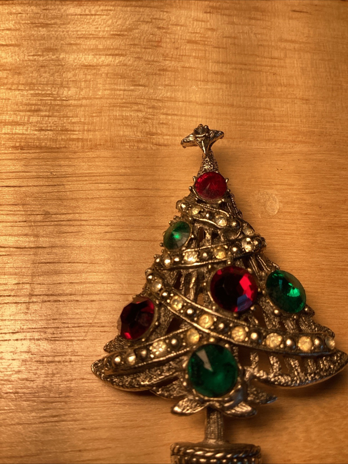 Vintage Christmas tree red green Stone brooch pin collectible jewelry