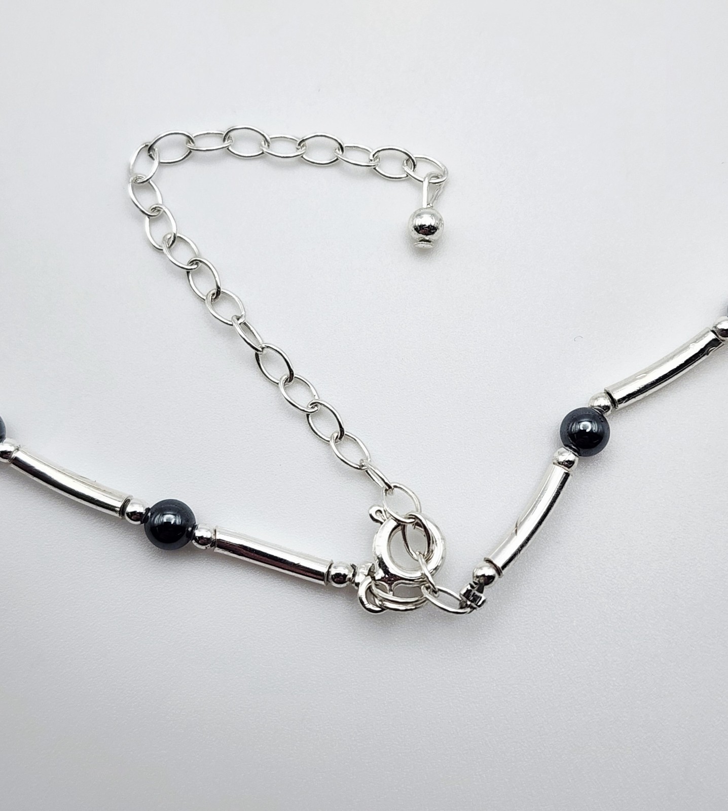 Vintage Sterling Silver Hematite Beaded Necklace 18″ Long 4.25mm Wide