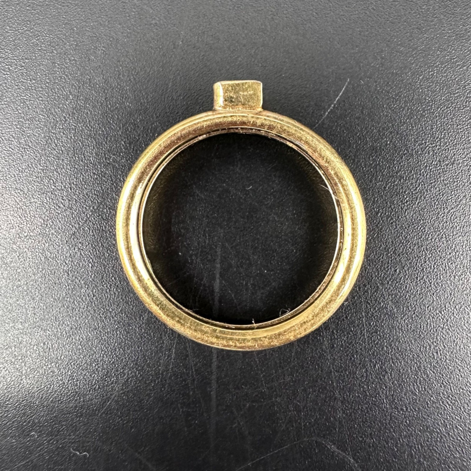 Vintage Letter P Ring Gold Tone Metal Monogram Name Gift Retro Size 5.5