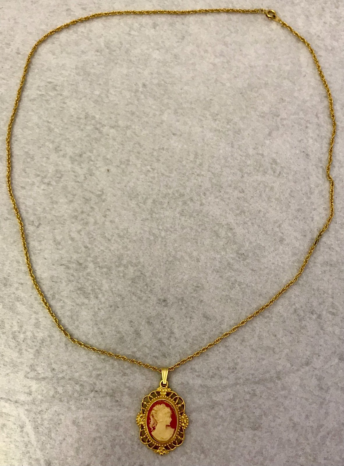 Vintage 24″ Gold Tone, Cameo, Ivory and Salmon Color, Pendant Necklace, JWL-1081