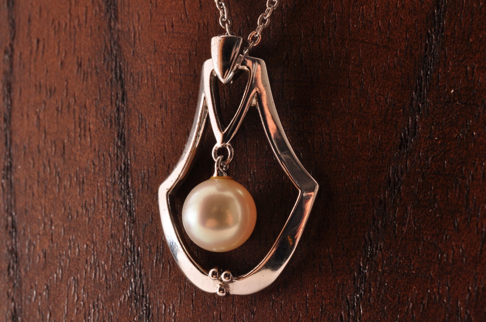 Near mint Japan brand “MIKIMOTO” Akoya pearl necklace 925 silver (total 16.0ct)