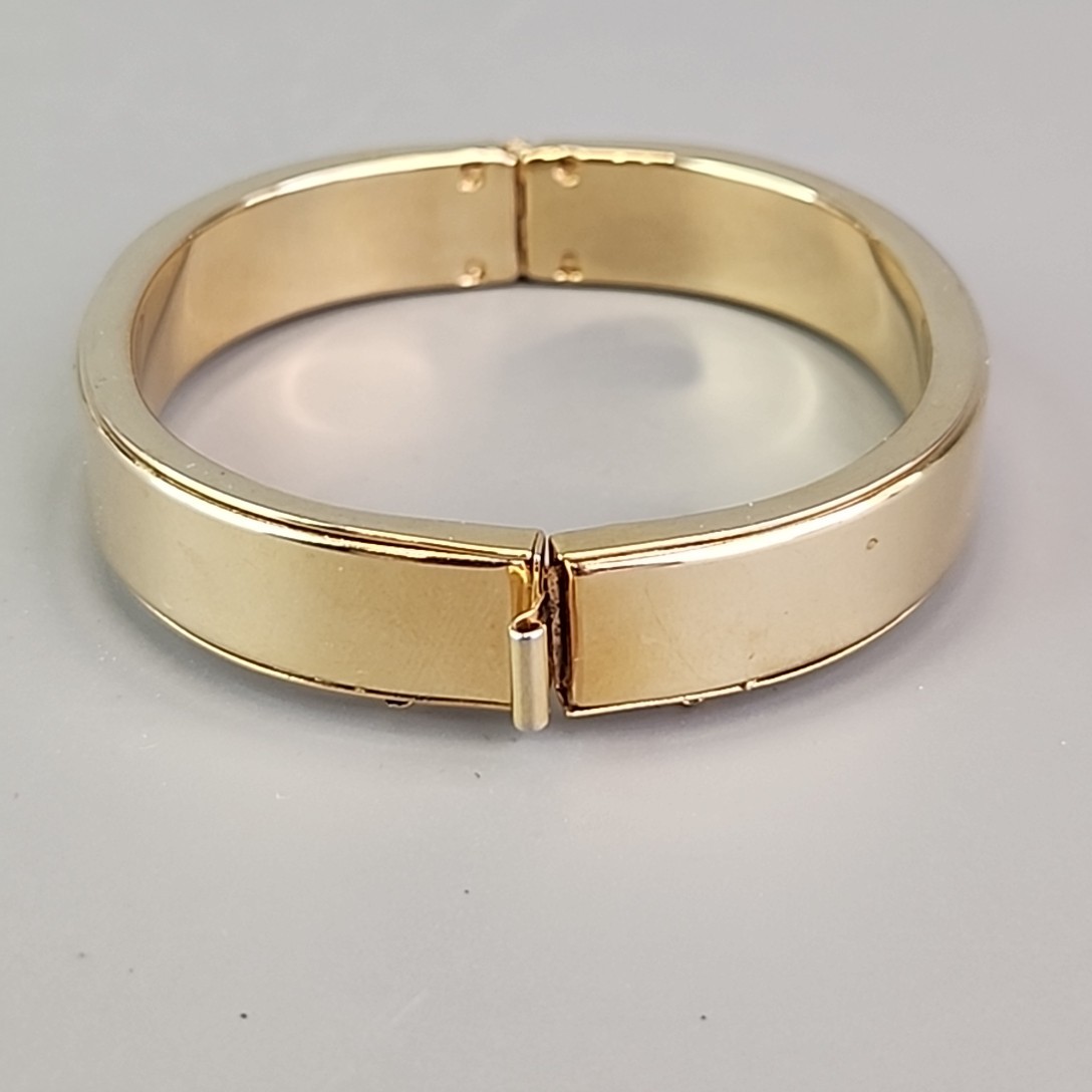 Vintage Bangle Bracelet Hinged 1cm Gold Tone Glossy Hollow 6.25″