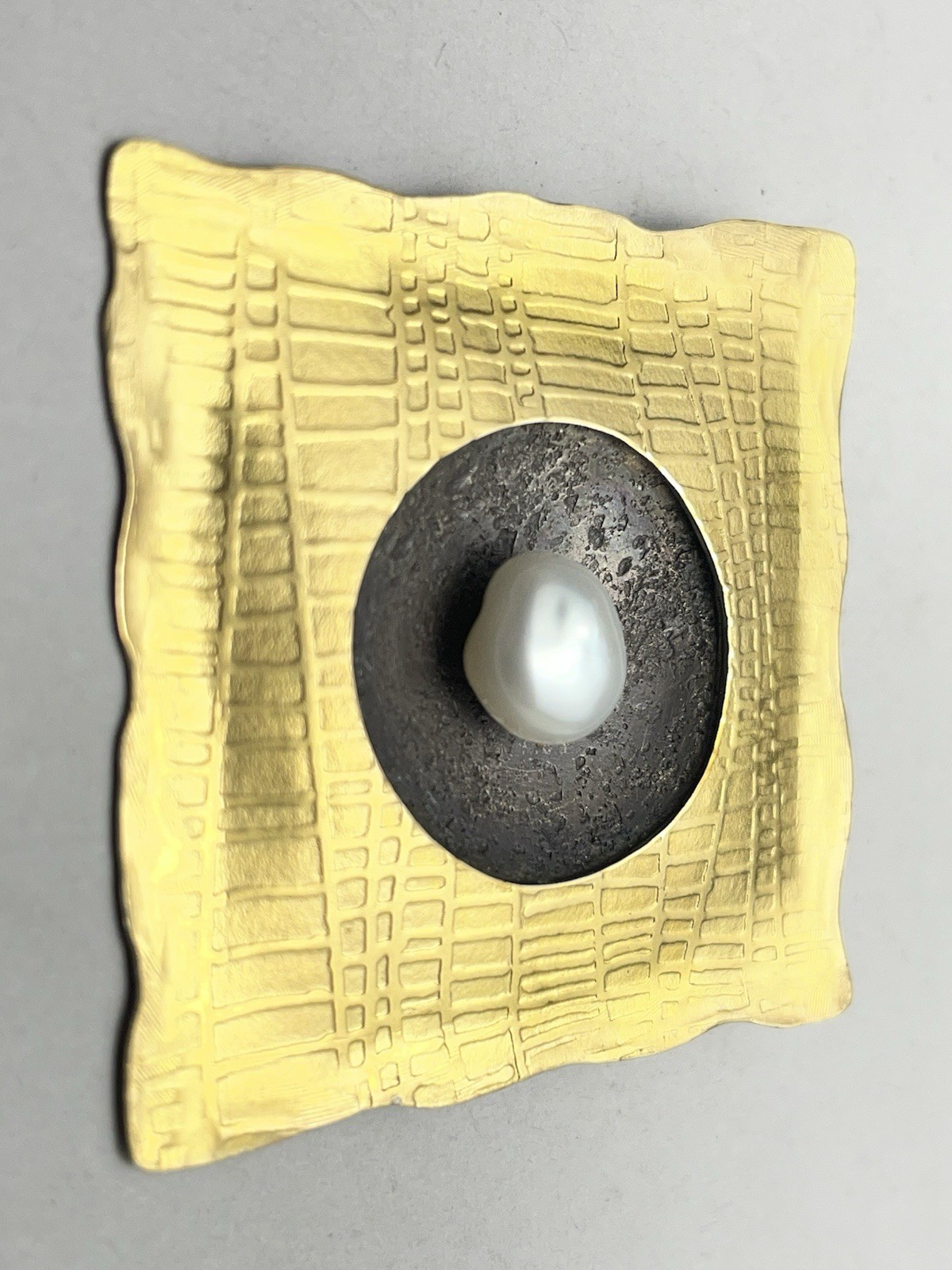 Sydney Lynch Pearl & Sterling Silver Gold Washed Brooch As-is