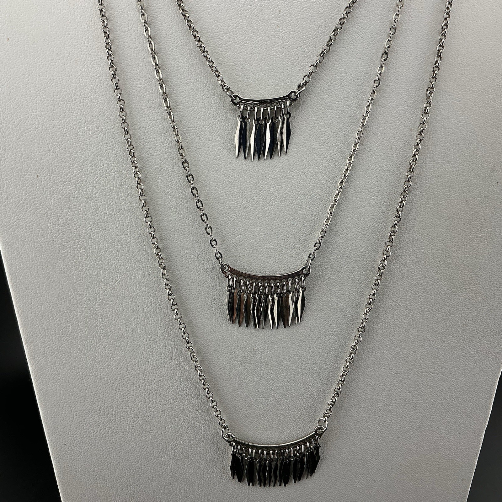 Vtg Necklace Tiered SilverT Metal Fringe 3 Strand Boho Chic Fashion Trend 18-21”