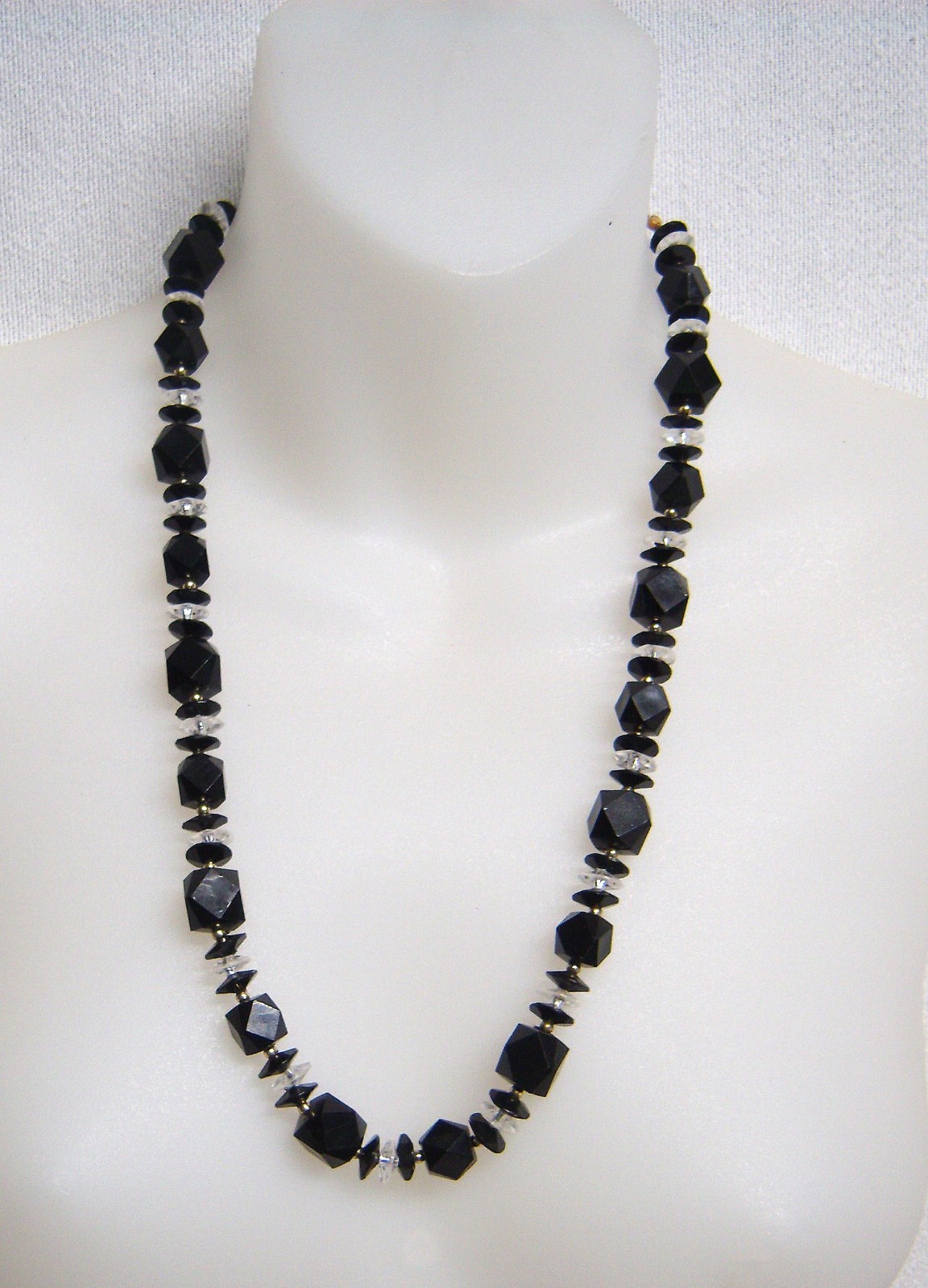 RETRO Black Acrylic Faceted Bead Necklace 24″ Long Art Deco Style Plastic