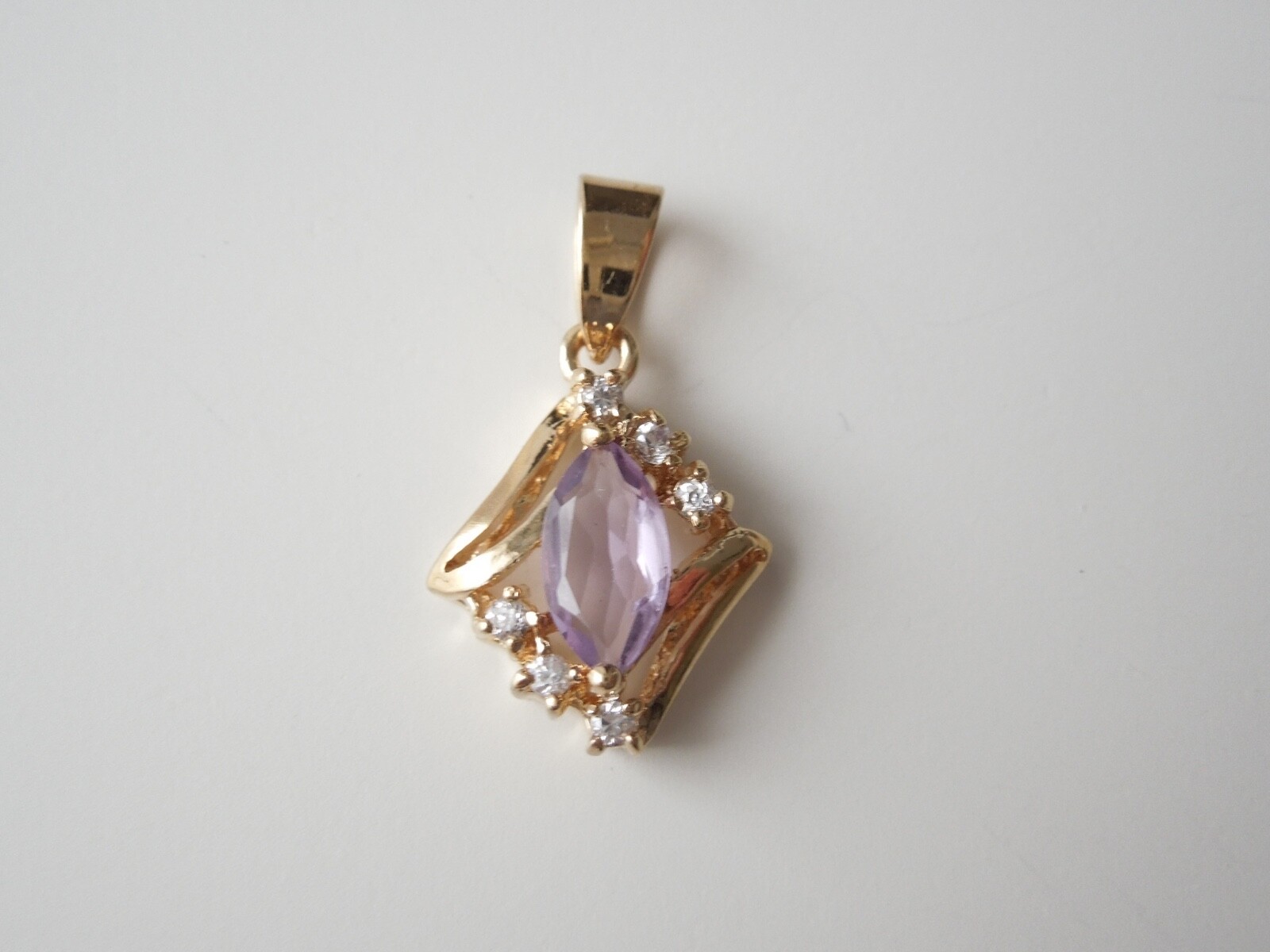 Pendant Small Mini Fashion Glass Stones Purple Transparent 0.06oz/1×0 5/8in