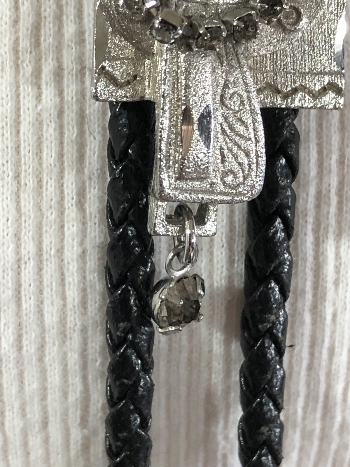 Saddle Bolo Tie Slide Braided Leather Western Rhinestone – Vintage