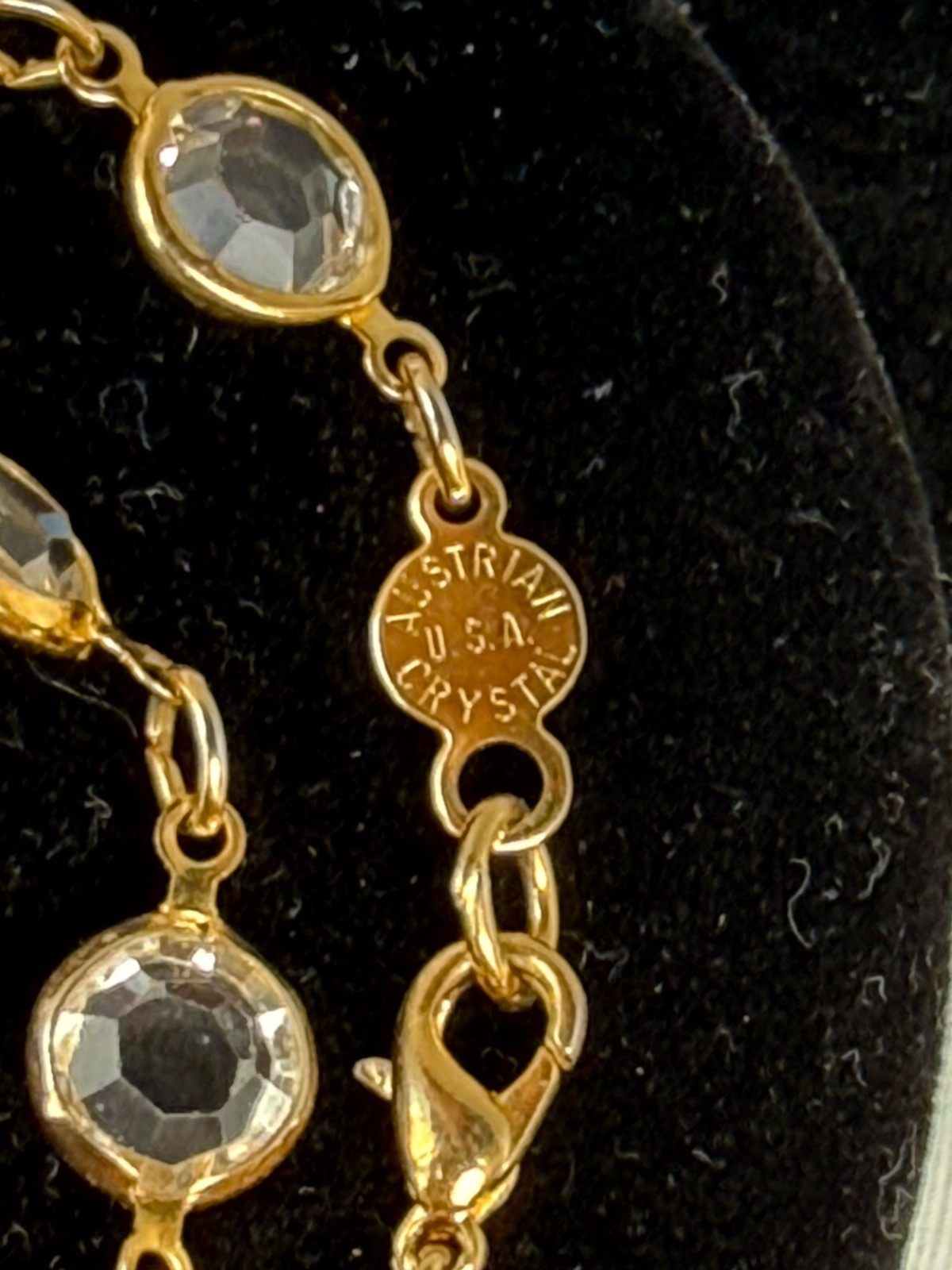 Austrian Crystal Bezel Necklace Gold Tone Clear 17”