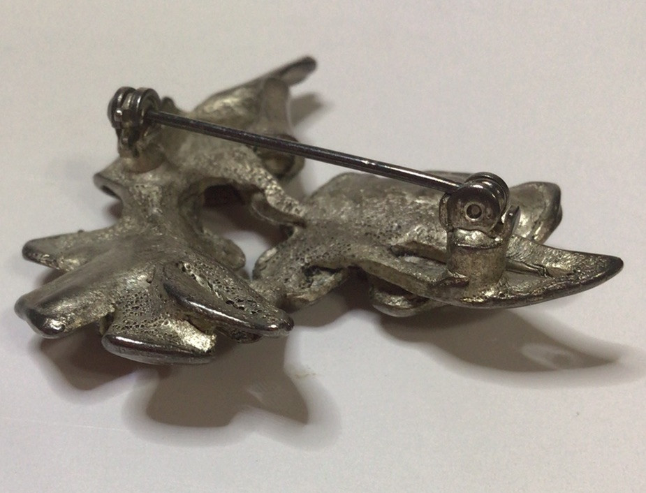 Pewter Flower With Clear Rhinestone Brooch Pin 2 Inches Long Vtg
