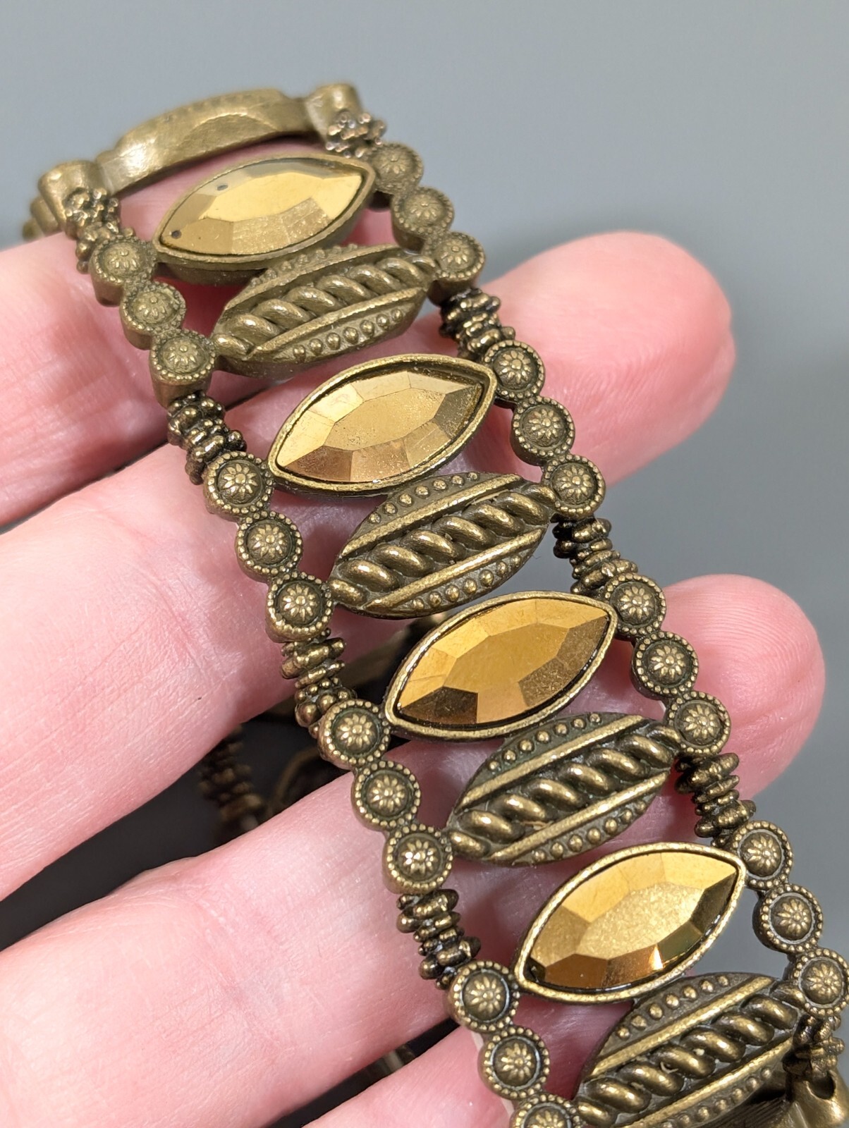 Bronze Tone Rhinestone Marquise Tribal Western Stretch Bracelet 6.5 in