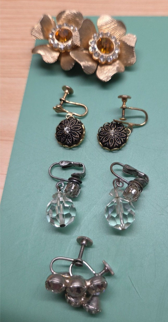 Vintage Costume Jewelry Lot Earrings Necklaces Bracelets Avon