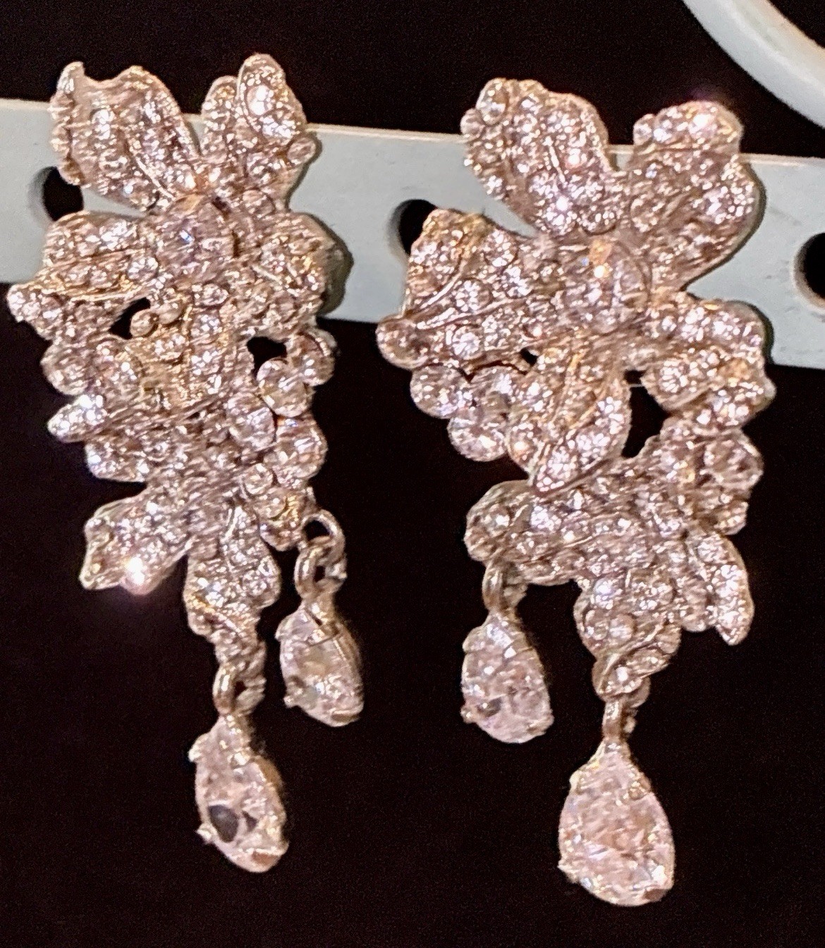 Amazing SIMAN TU Haute Couture Runway Floral Australian Crystal Earrings RARE ~