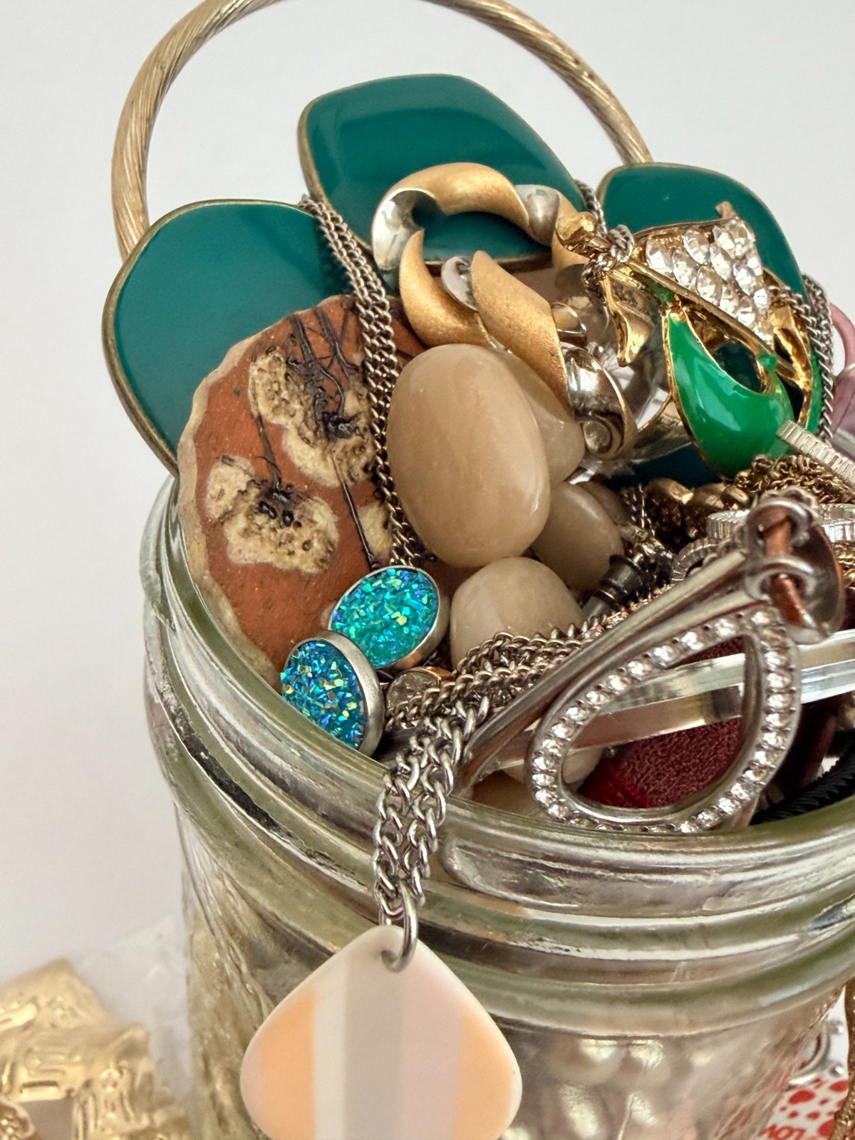 Jewelry Mystery Surprise Lot -25 – 30 Pcs Estate Vintage & Modern Mix