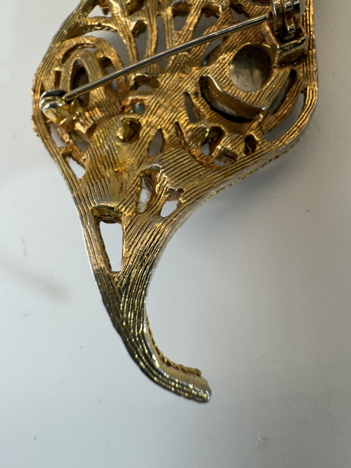 Vintage Leaf Brooch La Roco 50’s Gold Tone 3 1/2” Color Rhinestones Unsigned