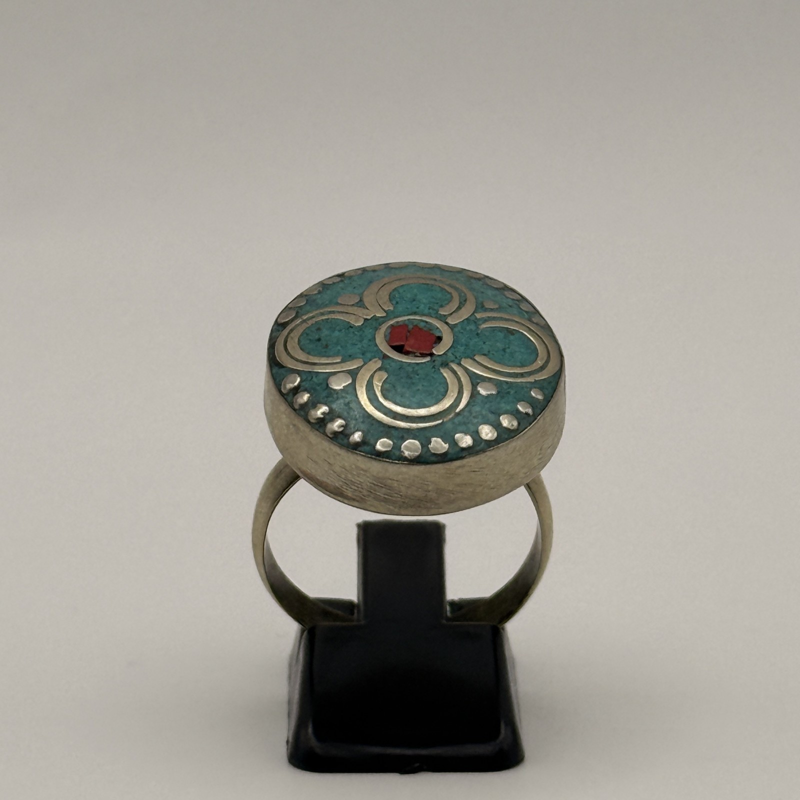 EXTREMELY RARE ANCIENT VICTORIAN RING MULTICOLOR STONE OLD ANTIQUE ARTIFACT