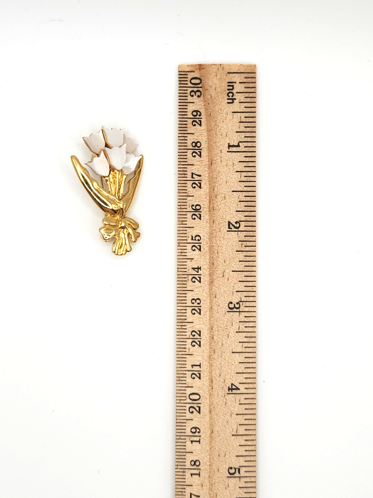 Vintage White Mother of Pearl Tulip Flower Bouquet Bow Gold Tone Brooch Pin