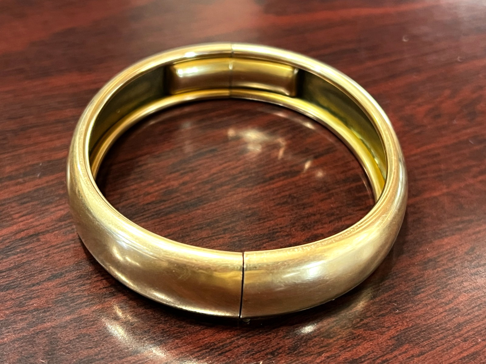 Vtg. JFSS Gold Filled Hinged Plain Bagle Bracelet 7″ 38.0 Grams