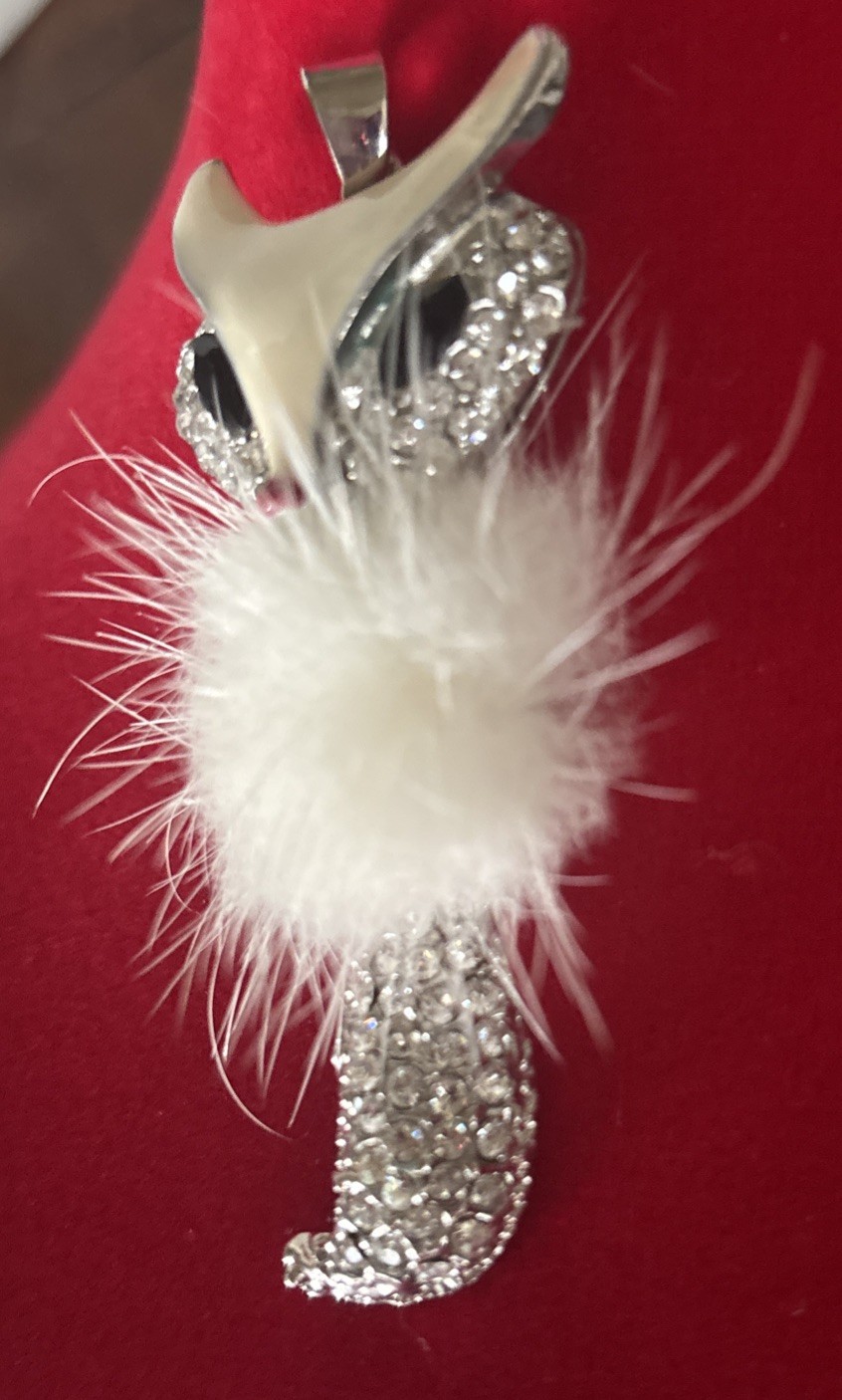 VTG Charming Charlie Fox Pendant Enamel Rhinestone Faux Fur Articulated Tail 3”