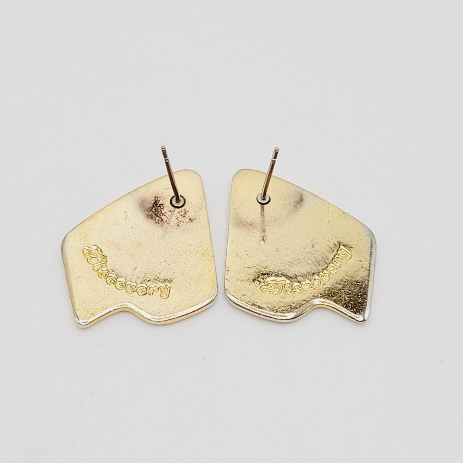 Musical Note White Black Enamel Gold Tone Pierced Stud Vtg Earrings Discovery