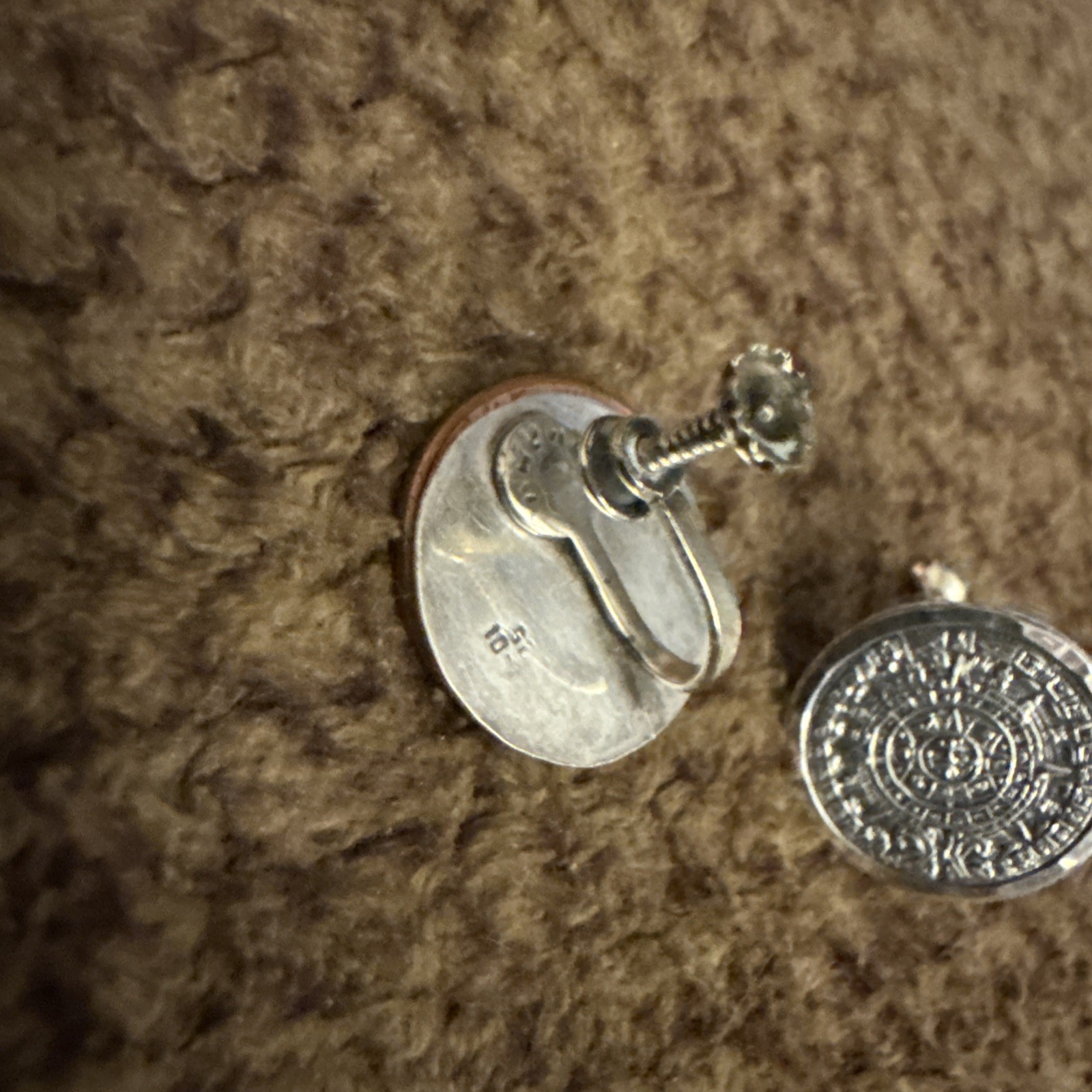 Vintage 925 Sterling Earrings Aztec Mayan Calendar Screw Back