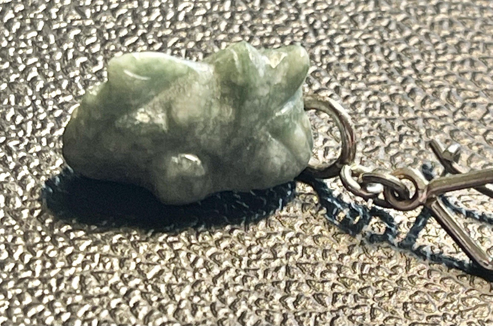 Vintage Mayan Aztec Mask Head Dangle Earrings Green Face Jade (?) Stone Silver