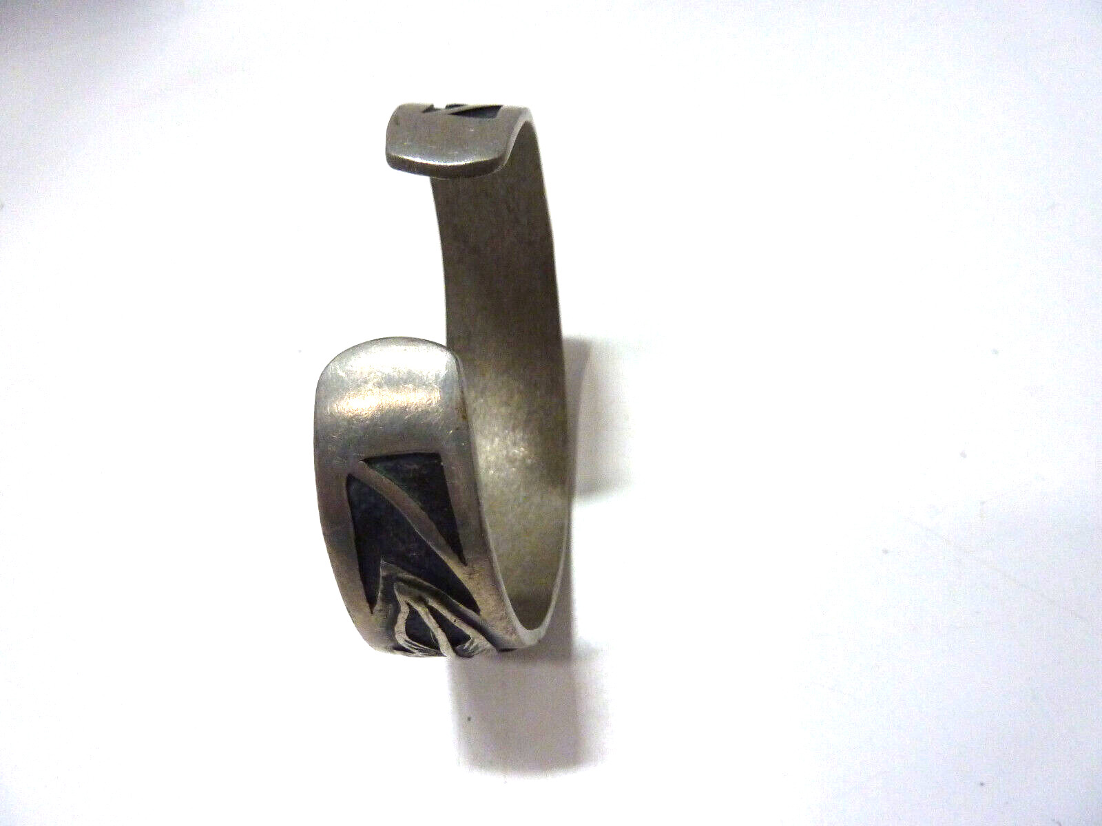 VINTAGE South Western Silver Tone Feather Wrist Cuff Bracelet