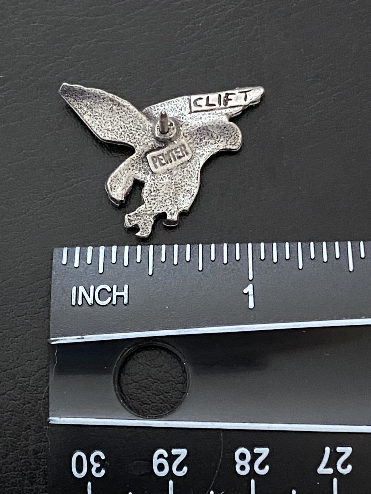 Pewter Signed Clift Falcon Hawk Lapel Hat Pin Eagle Bird PinBack C383