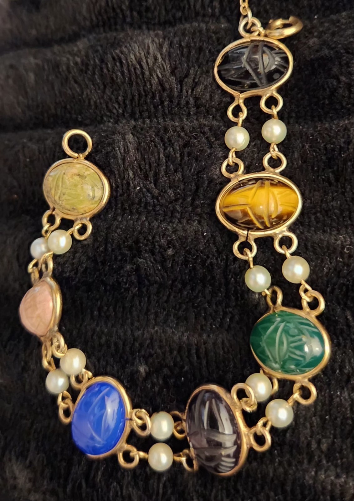 Vintage 12k GF Gold Filled bloodstone chalcedony Pearl Etc 7 Scarabs Bracelet 7â