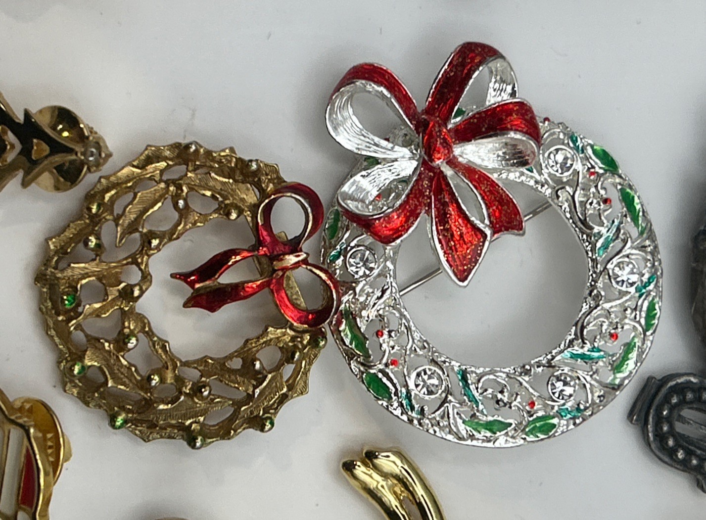 Vintage -now 24 Christmas Brooch /pin Lot Some Signed Bells, Trees, Angels, +