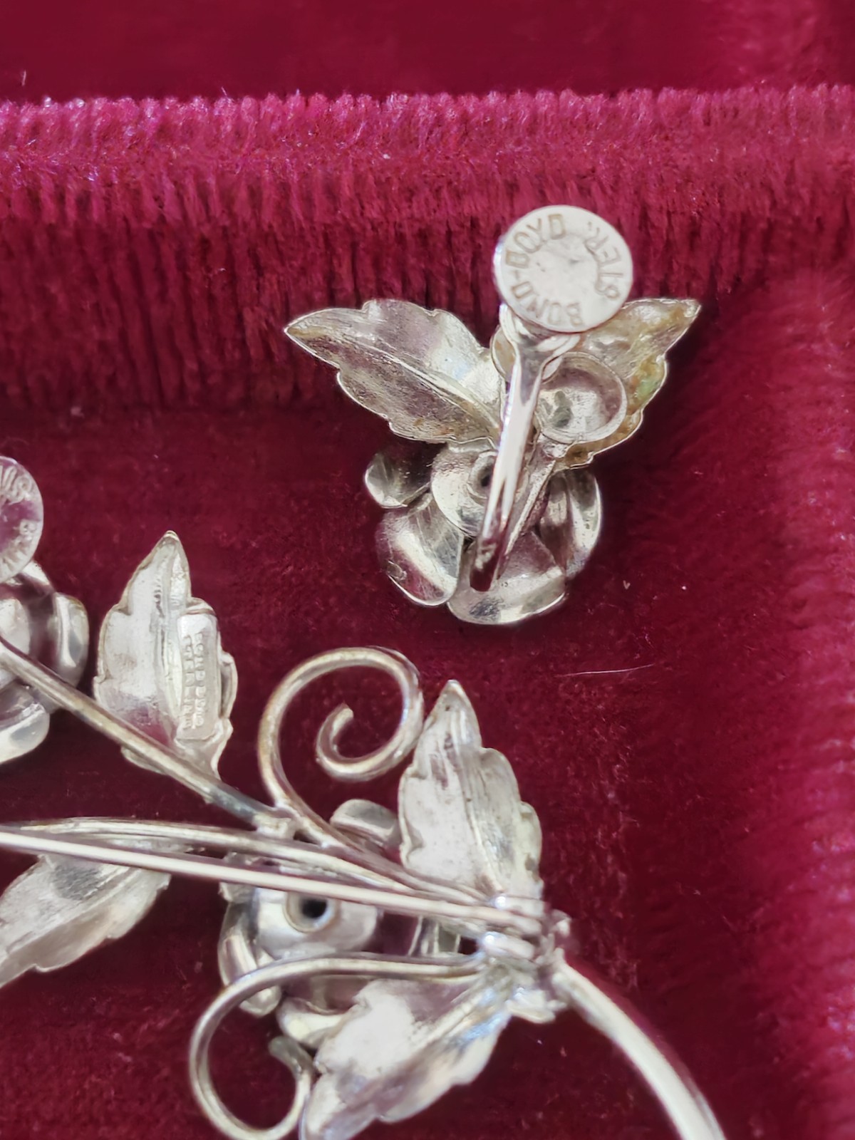 Vintage Bond Boyd 925 Sterling Silver Brooch And Screw Earrings Set