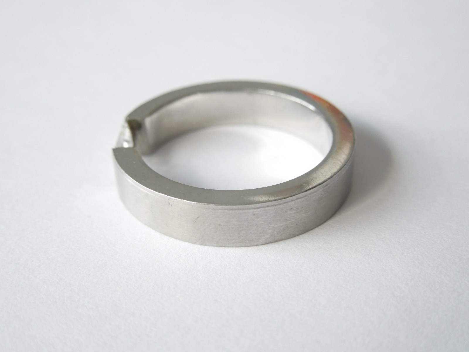 Design Ring Silver-Colored With Clear Stone Tension Setting 4.7 G/Size 61