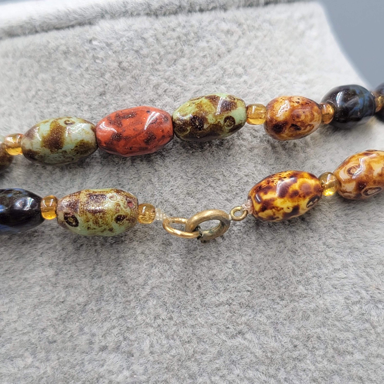 Vintage Multicolor Earth Tones Beaded Necklace Gold tone 40″