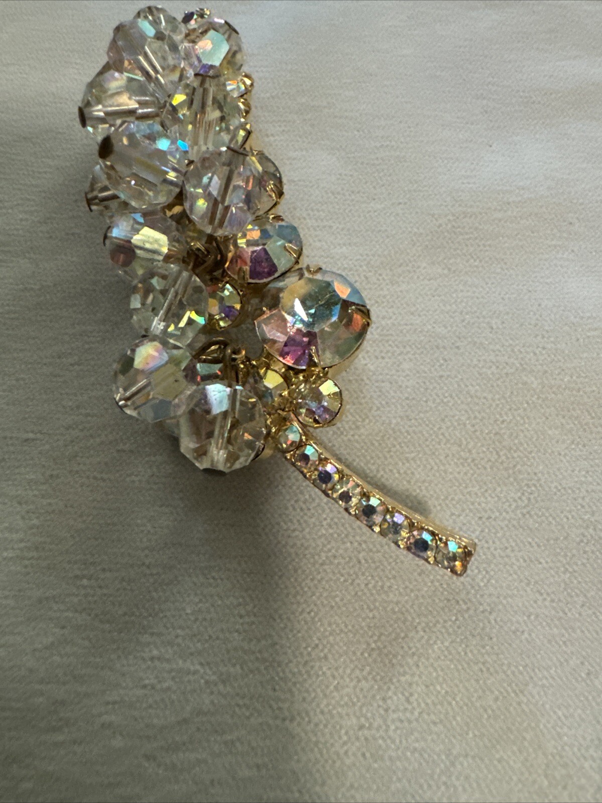 VINTAGE Delizza & Elster Juliana Rhinestone and Crystal Brooch Classic!
