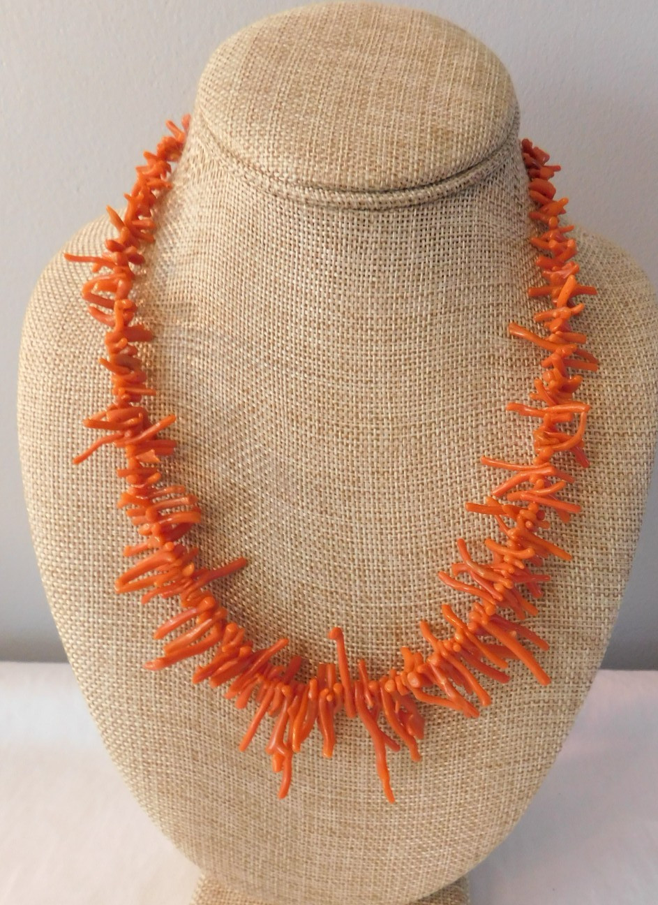 Vintage Salmon Branch Coral Beaded Necklace 20 inch