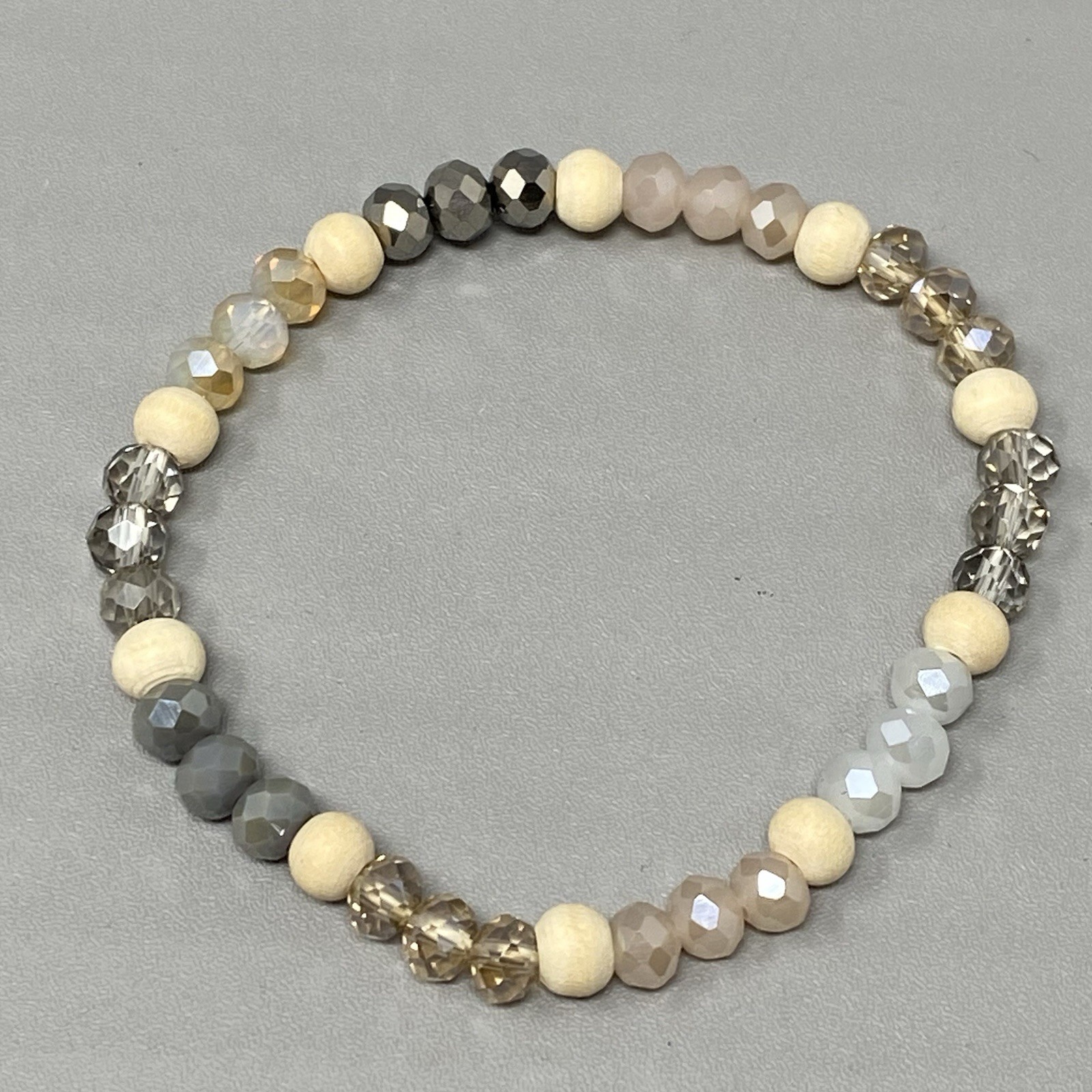 Glass Beaded Bracelet Gray Cream Clear Fire Polished Faceted Stretch Elastic 7″