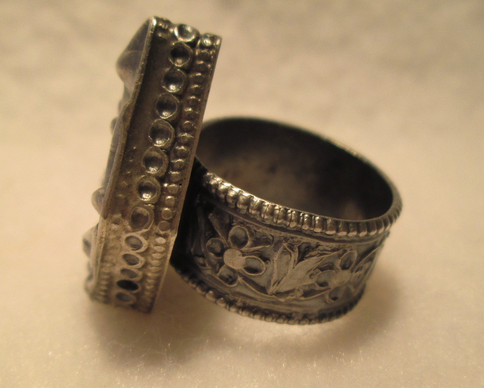 Unusual Middle Eastern Detailed Silver Lozenge Relief Ring