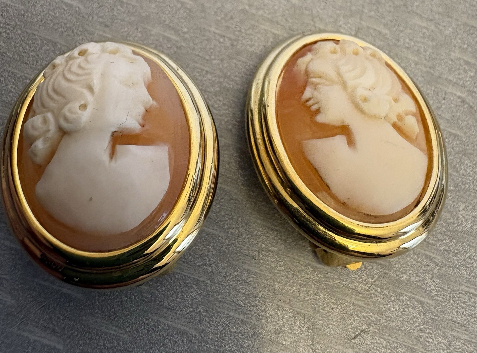 Vintage Cameo Clip On Earrings Hand Carved Shell Goldplated Left/Right Sisters