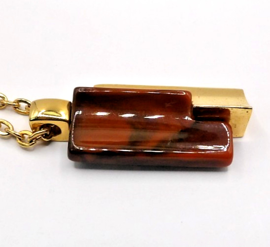 Crown Trifari Lucite Tortoise Modernist Pendant 16″ Necklace Gold Tone