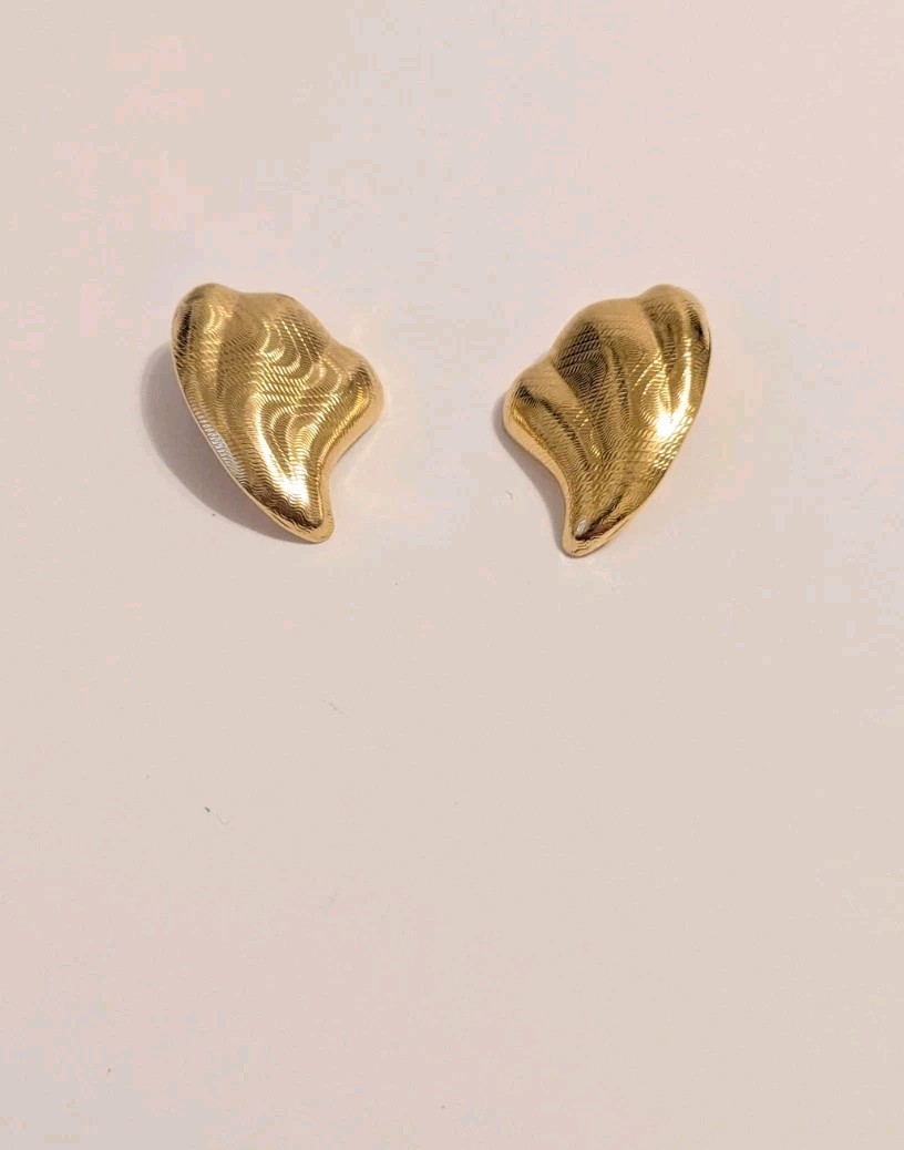 Vintage AVON Gold Tone Textured Wave Shaped Stud Drop Earrings 1 3/4″.