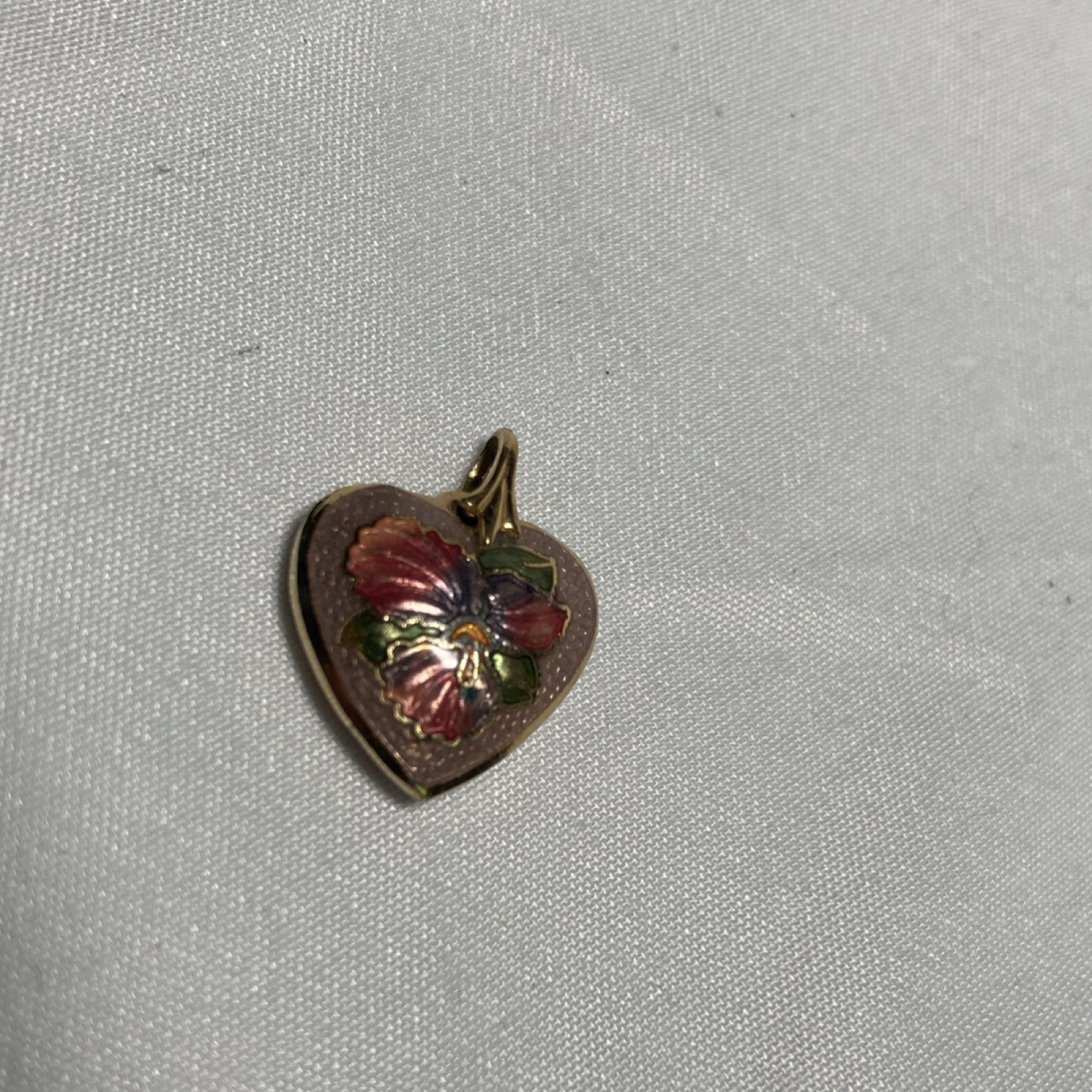 Heart-Shaped Enamel Floral Pendant Charm Pink Gold Multicolor Flowers & Plants