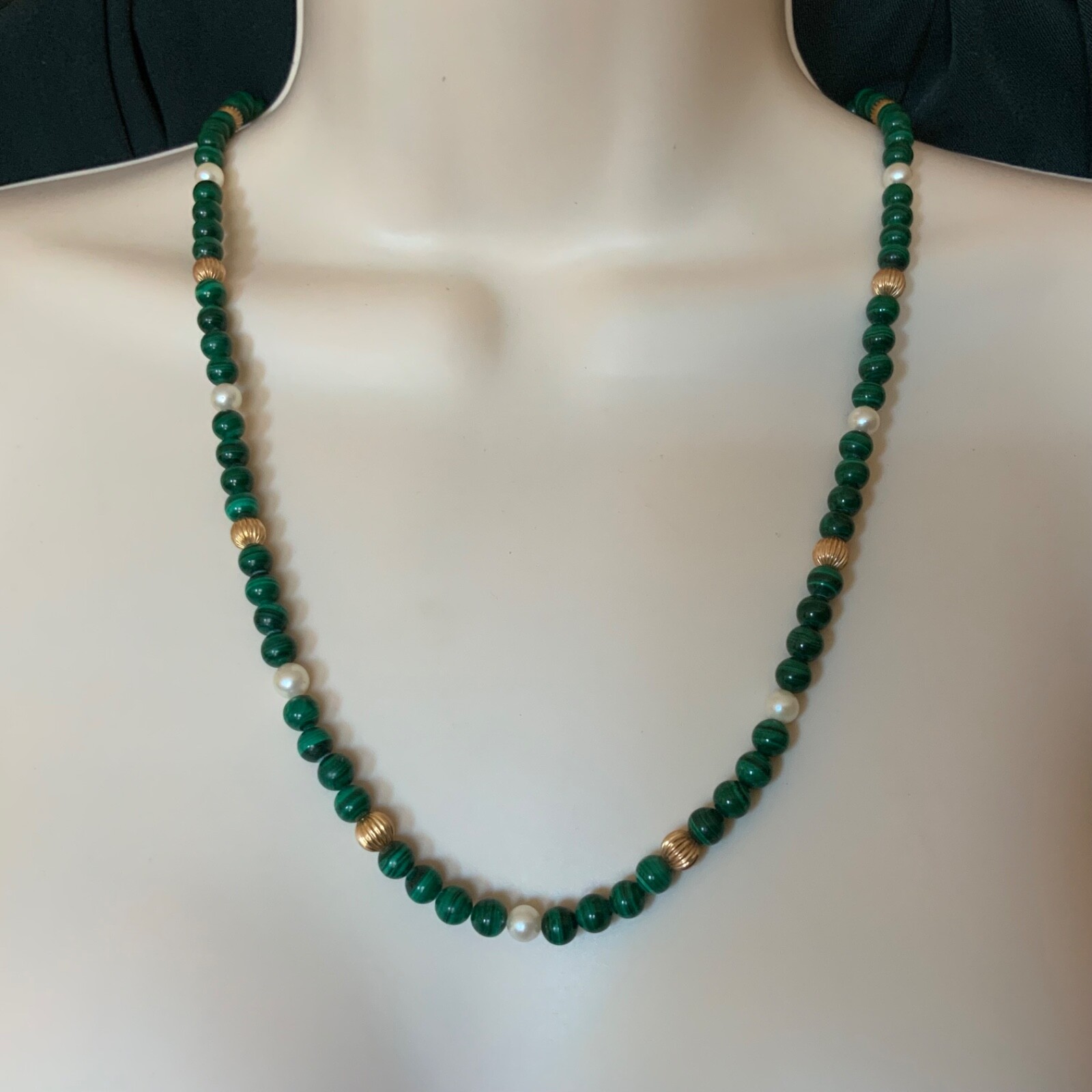 Vtg Malachite Pearl 14kt Fluted Gold Bead Necklace Green 24 Inch Fish Hook Clasp