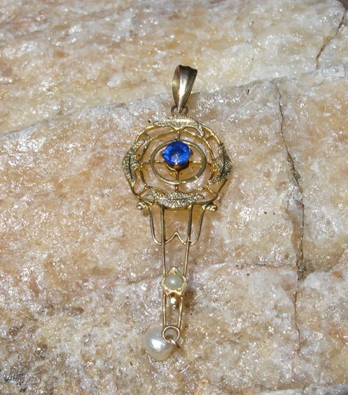 antique 10K gold blue birthstone Lavalier Pendant charm dangle drop wind pearl