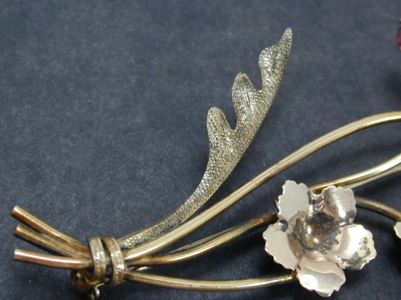 Vintage AMCO 1/20 10K Gold Filled Amethyst? Flower Bouquet Brooch Pin GF Floral