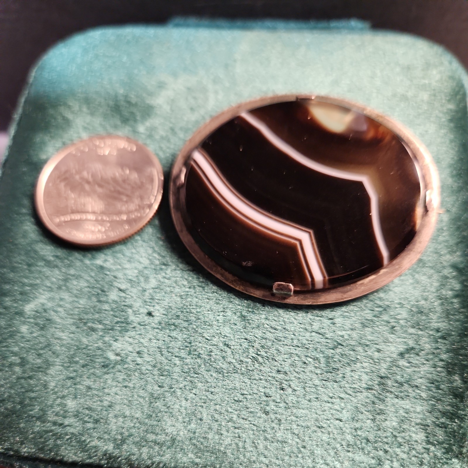 Antique Agate Metal Brooch Pin