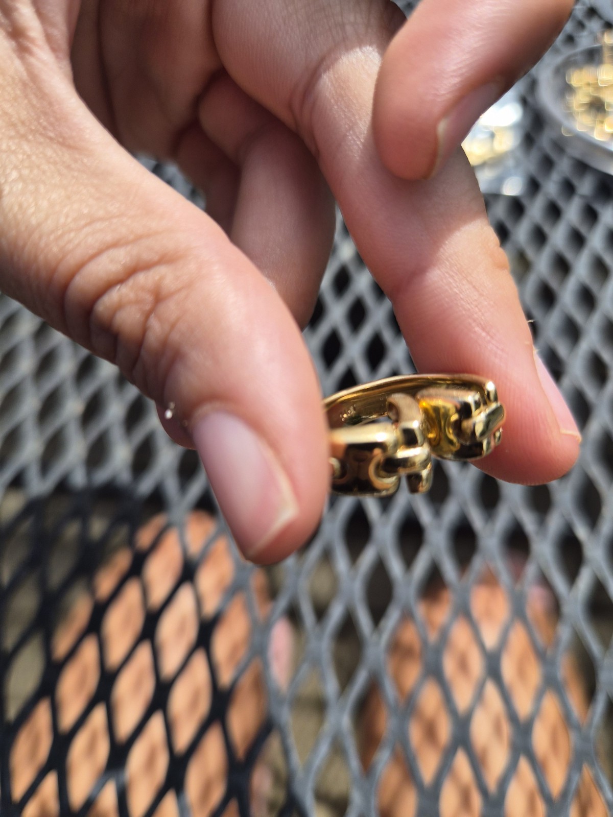 Vintage 14k Articulated Chain Ring